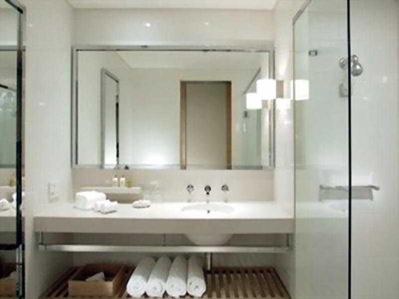 Crown Promenade Melbourne Hotel Екстериор снимка