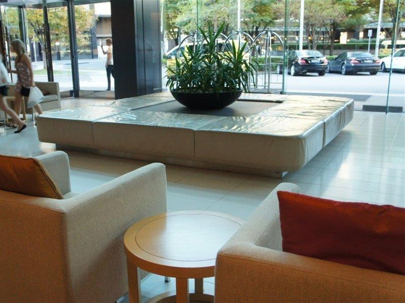 Crown Promenade Melbourne Hotel Екстериор снимка