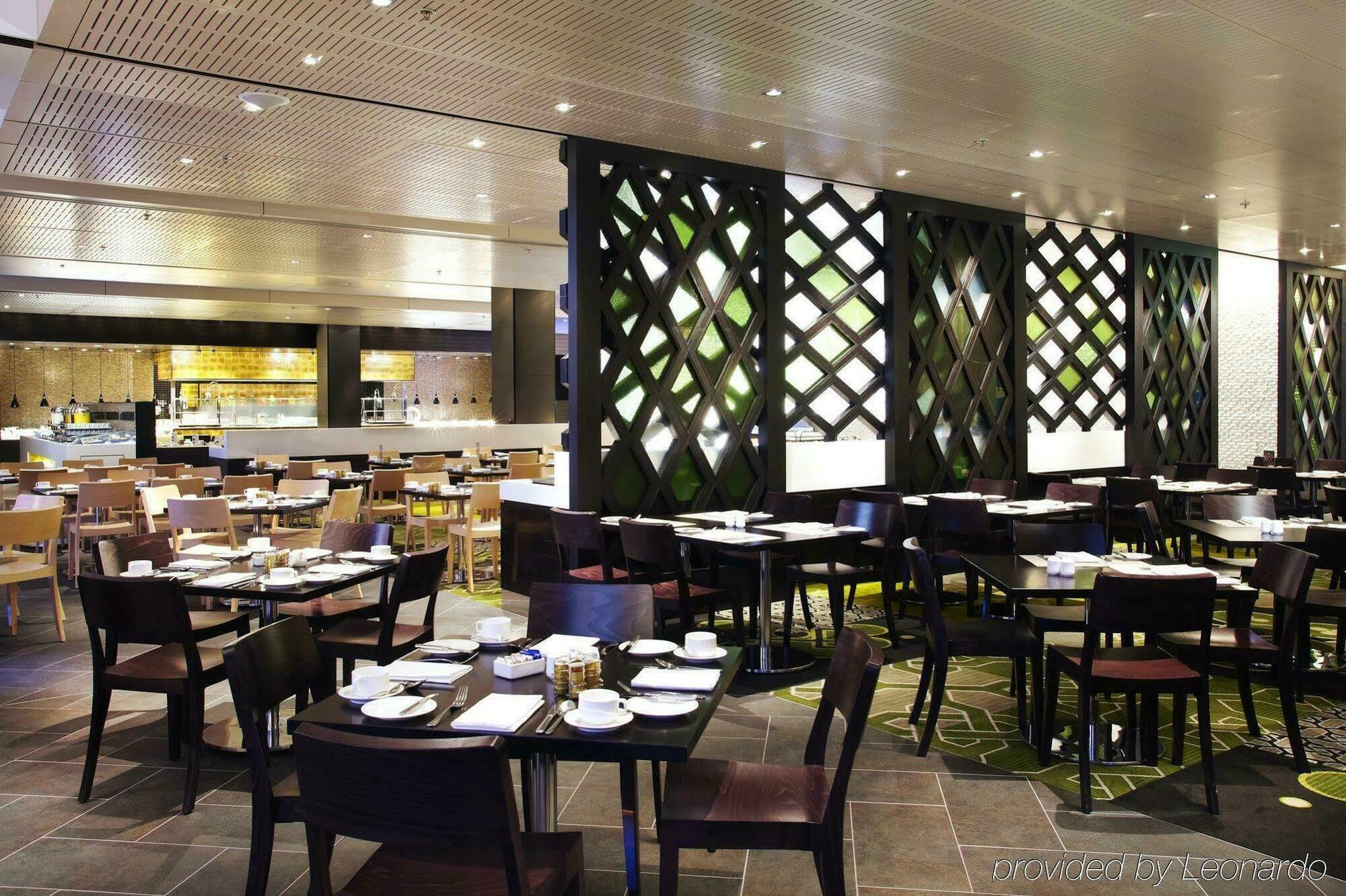 Crown Promenade Melbourne Hotel Екстериор снимка